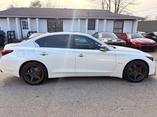 2018 INFINITI Q50 3.0t RED SPORT 400