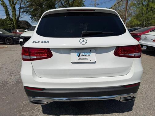 2019 Mercedes-Benz GLC 300 Base