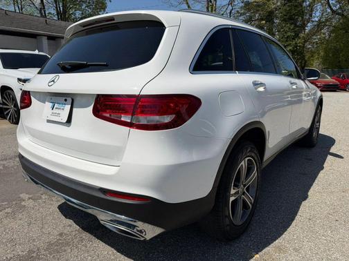 2019 Mercedes-Benz GLC 300 Base