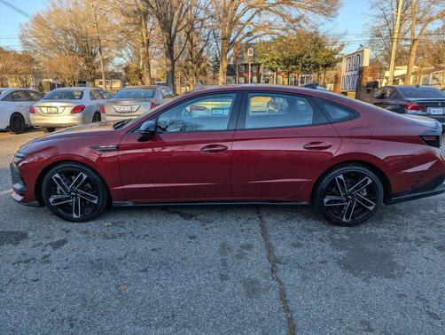 2024 Hyundai SONATA SE