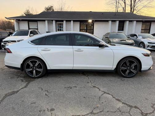 2024 Honda Accord Hybrid Sport