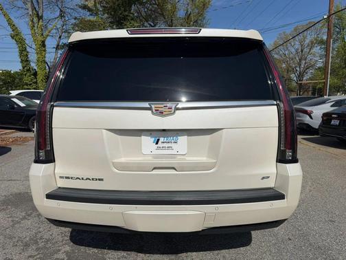 2015 Cadillac Escalade Platinum