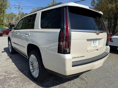 2015 Cadillac Escalade Platinum