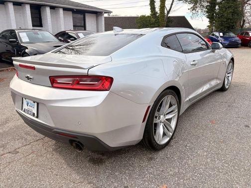 2017 Chevrolet Camaro 2LT
