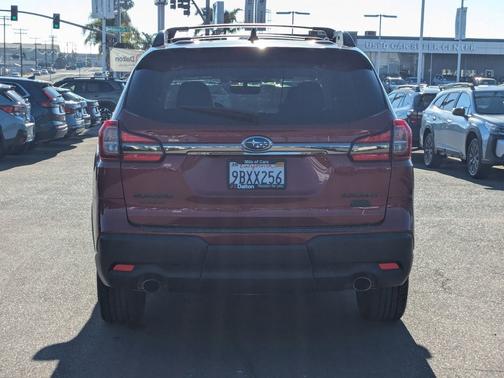 2022 Subaru Ascent Onyx Edition