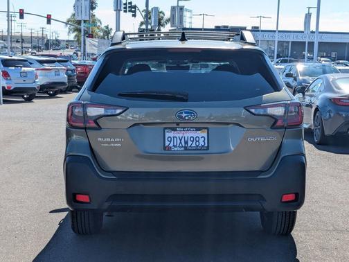 2023 Subaru Outback Premium