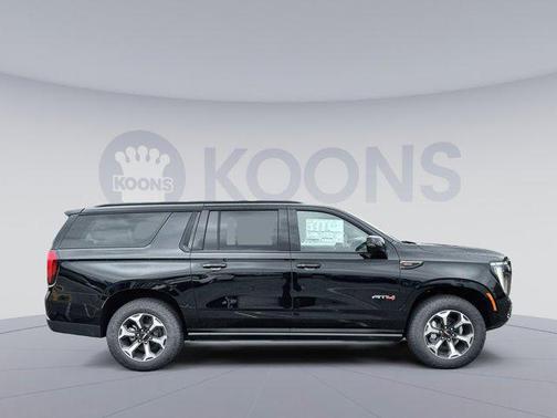 2025 GMC Yukon XL 4WD AT4 Ultimate