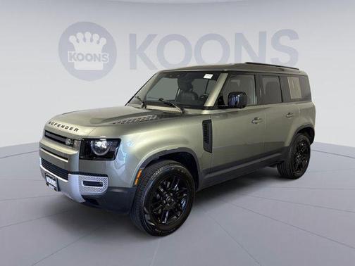 2025 Land Rover Defender 110 P300