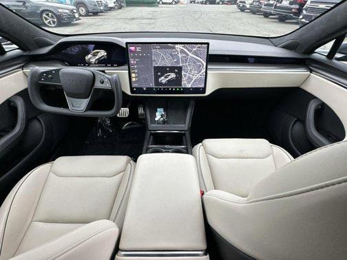 2022 Tesla Model S Plaid