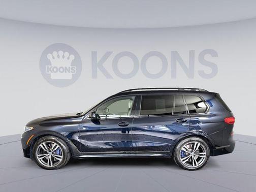 2021 BMW X7 M50i