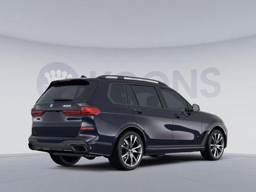 2021 BMW X7 M50i