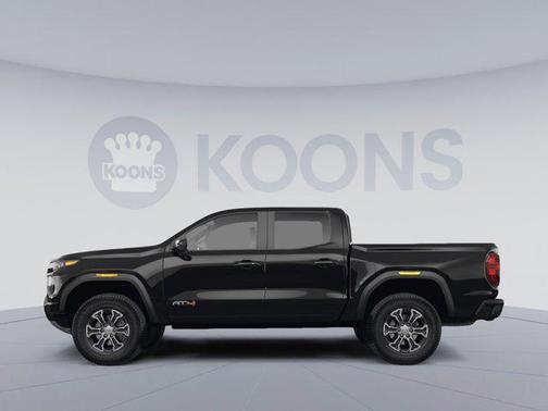 2025 GMC Canyon Denali