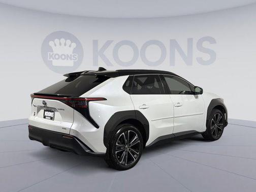 2023 Toyota bZ4X Limited