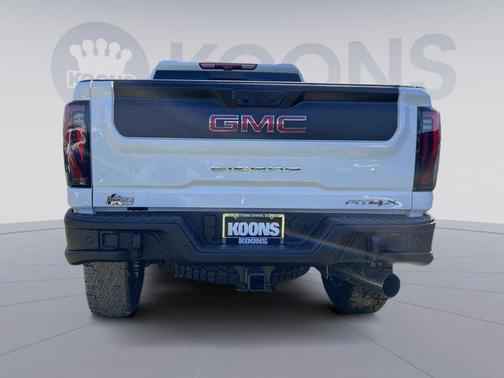 2025 GMC Sierra 2500 AT4