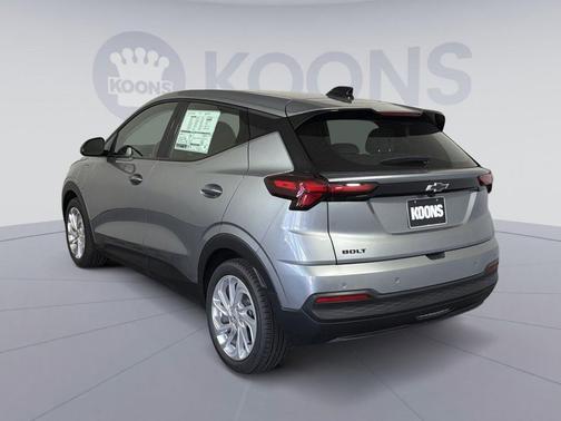 Sterling Gray Metallic 2027 Chevrolet Bolt LT FWD