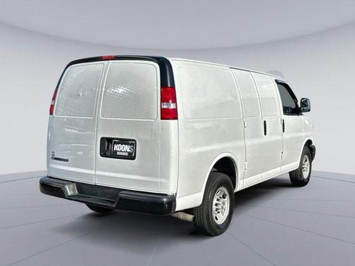 2020 Chevrolet Express 2500 RWD 2500 Regular Wheelbase WT