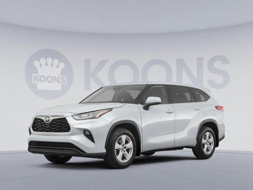 Wind Chill Pearl 2024 Toyota Highlander XLE