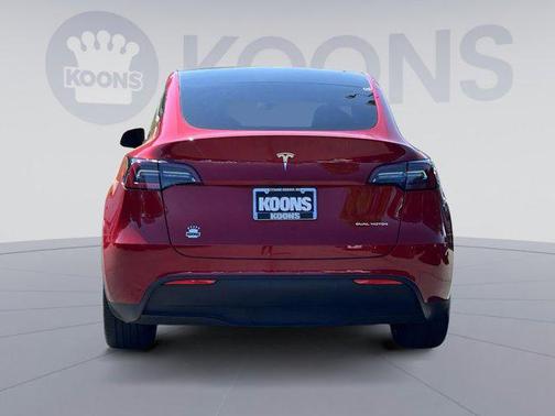 2023 Tesla Model Y Long Range Dual Motor All-Wheel Drive
