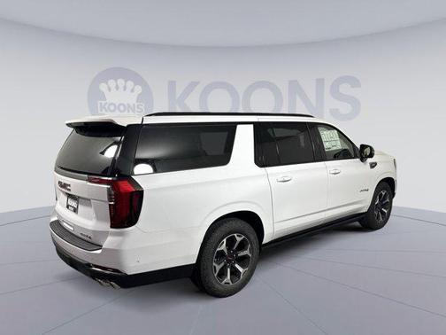 2026 GMC Yukon XL 4WD AT4