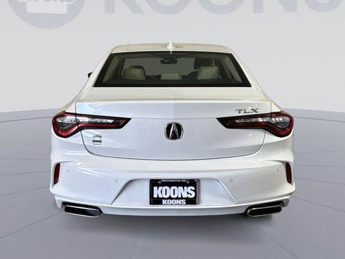 Platinum White Pearl 2024 Acura TLX Technology