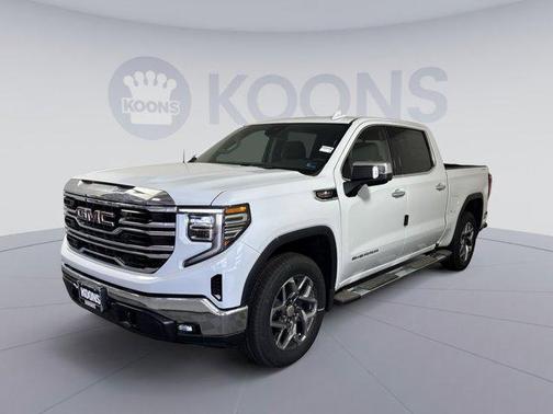 Glacier White Tricoat 2026 GMC Sierra 1500 SLT