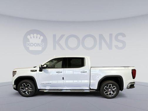 Glacier White Tricoat 2026 GMC Sierra 1500 SLT