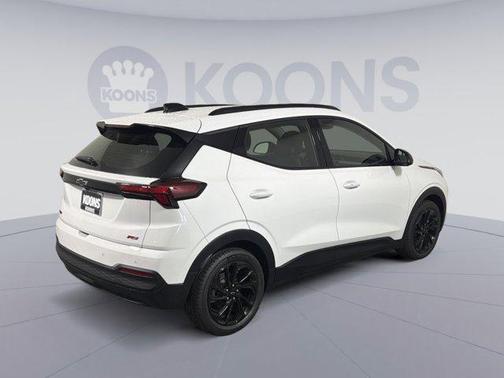 Summit White 2027 Chevrolet Bolt RS