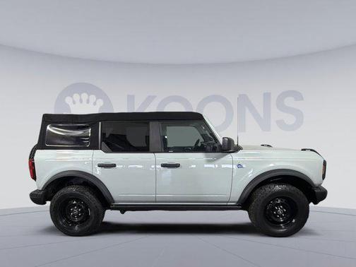 2023 Ford Bronco Black Diamond