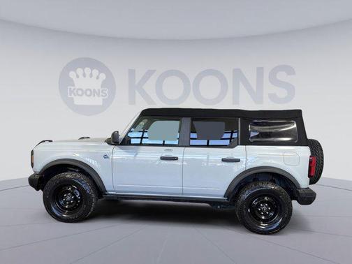 2023 Ford Bronco Black Diamond
