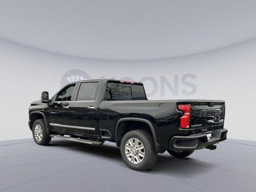 2025 Chevrolet Silverado 2500 High Country