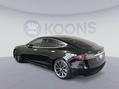 2020 Tesla Model S Long Range Plus