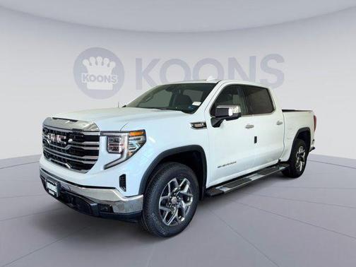 Glacier White Tricoat 2026 GMC Sierra 1500 SLT