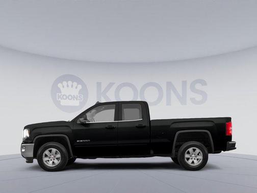 Onyx Black 2017 GMC Sierra 1500 SLE