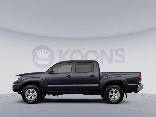 2015 Toyota Tacoma Base
