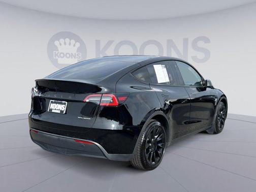 2021 Tesla Model Y Long Range Dual Motor All-Wheel Drive