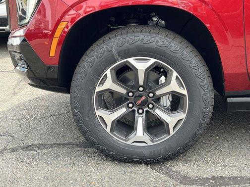 2025 GMC Yukon XL 4WD AT4 Ultimate