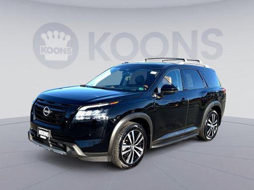 2023 Nissan Pathfinder Platinum 4WD