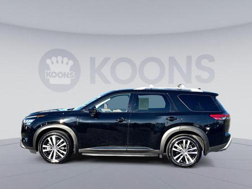 2023 Nissan Pathfinder Platinum 4WD