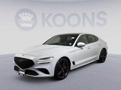 2022 Genesis G70 3.3T AWD