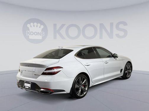 2022 Genesis G70 3.3T AWD