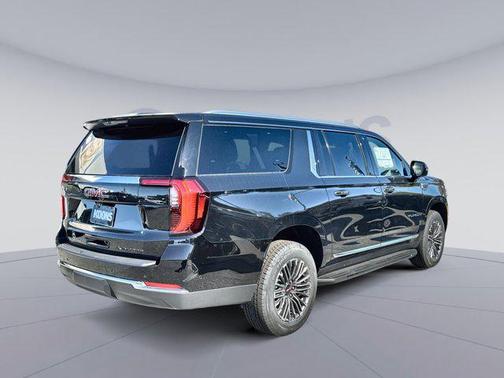 2026 GMC Yukon XL 4WD Elevation