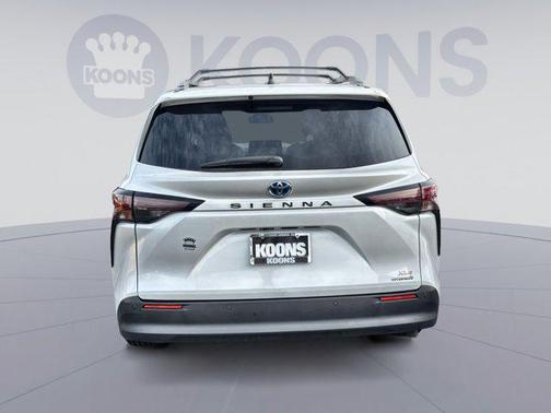 2023 Toyota Sienna XLE 7 Passenger