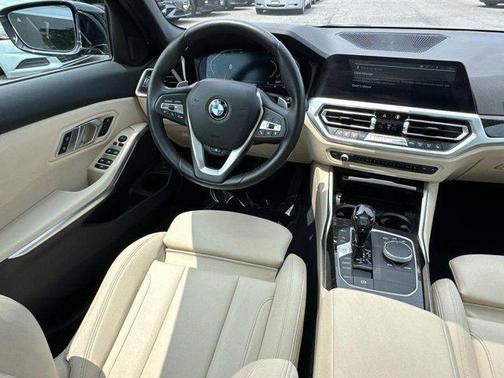 2021 BMW 330 xDrive