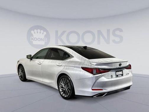 2025 Lexus ES 350 Ultra Luxury