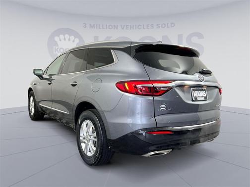 Photo 3 of 27 of 2018 Buick Enclave Essence