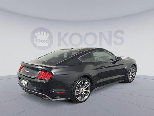 BLACK 2015 Ford Mustang GT Premium