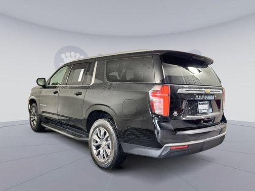 2023 Chevrolet Suburban LS