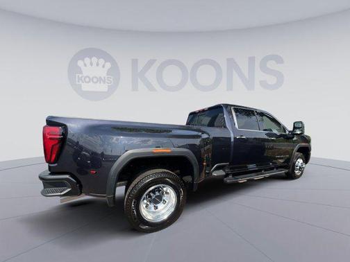 2025 GMC Sierra 3500 Denali