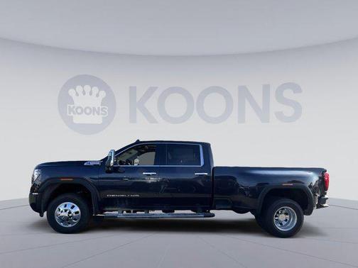 2025 GMC Sierra 3500 Denali