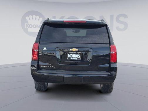 2020 Chevrolet Suburban LT